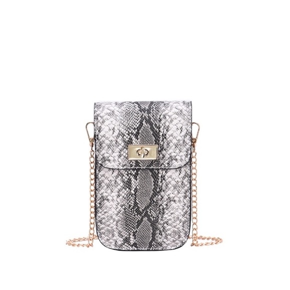 SoldJUST IN! Snake print Cross Body Cell Phone Bag - Picture 8 of 8